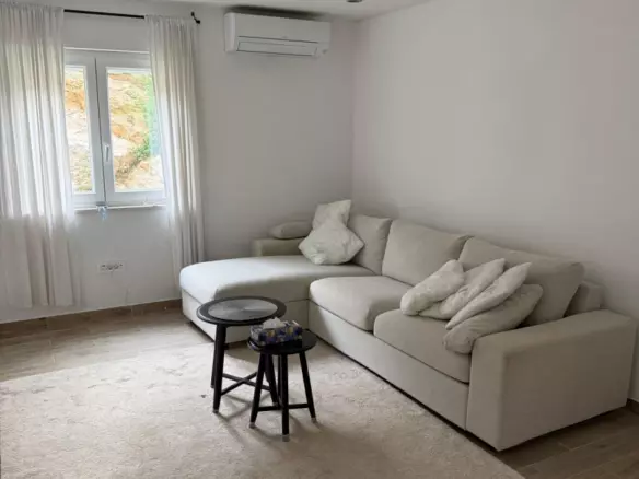 1-bedroom Apartment In Vis, Croatia (51,54 M²)