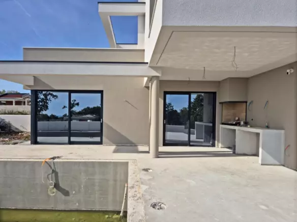 3-bedroom Detached House In Marčana, Croatia (244 M²)