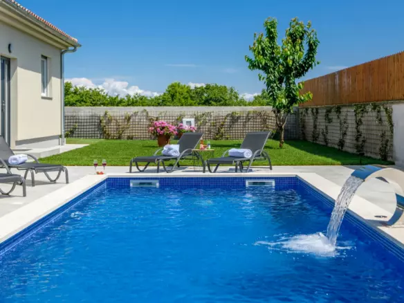 3-bedroom Detached House In Marčana, Croatia (145 M²)
