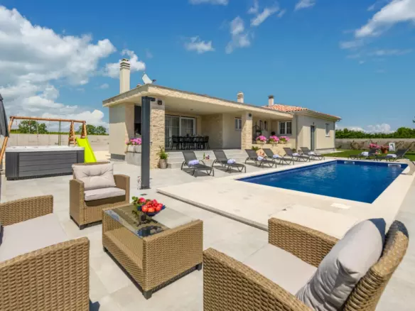 3-bedroom Detached House In Marčana, Croatia (145 M²)