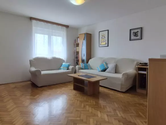 3-bedroom Apartment In Monvidal, Croatia (83,94 M²)