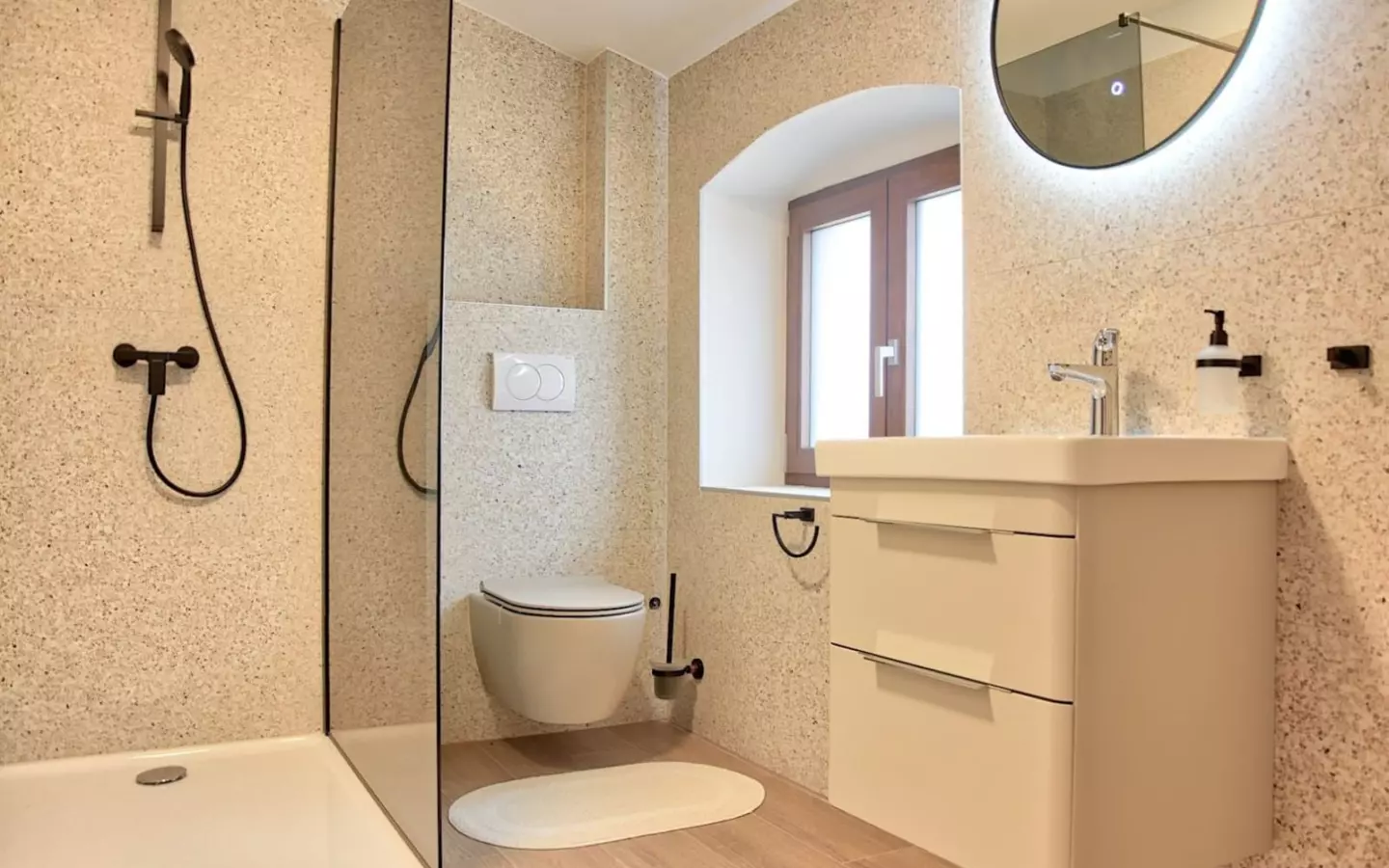 2-bedroom Detached House In Kaštelir, Croatia (120 M²)