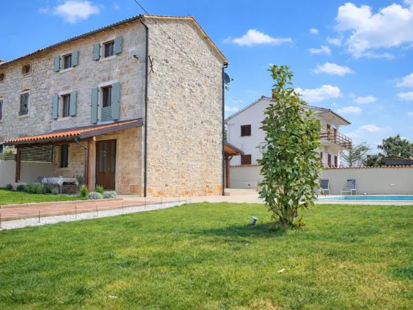 2-bedroom Detached House In Kaštelir, Croatia (120 M²)