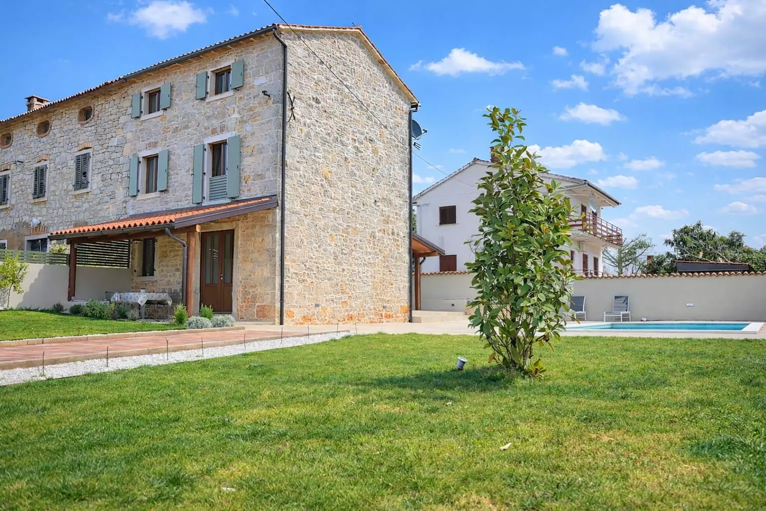 2-bedroom Detached House In Kaštelir, Croatia (120 M²)