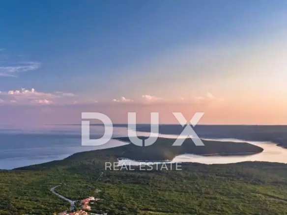 Land In Sveti Lovreč Labinski, Croatia (866 M²)