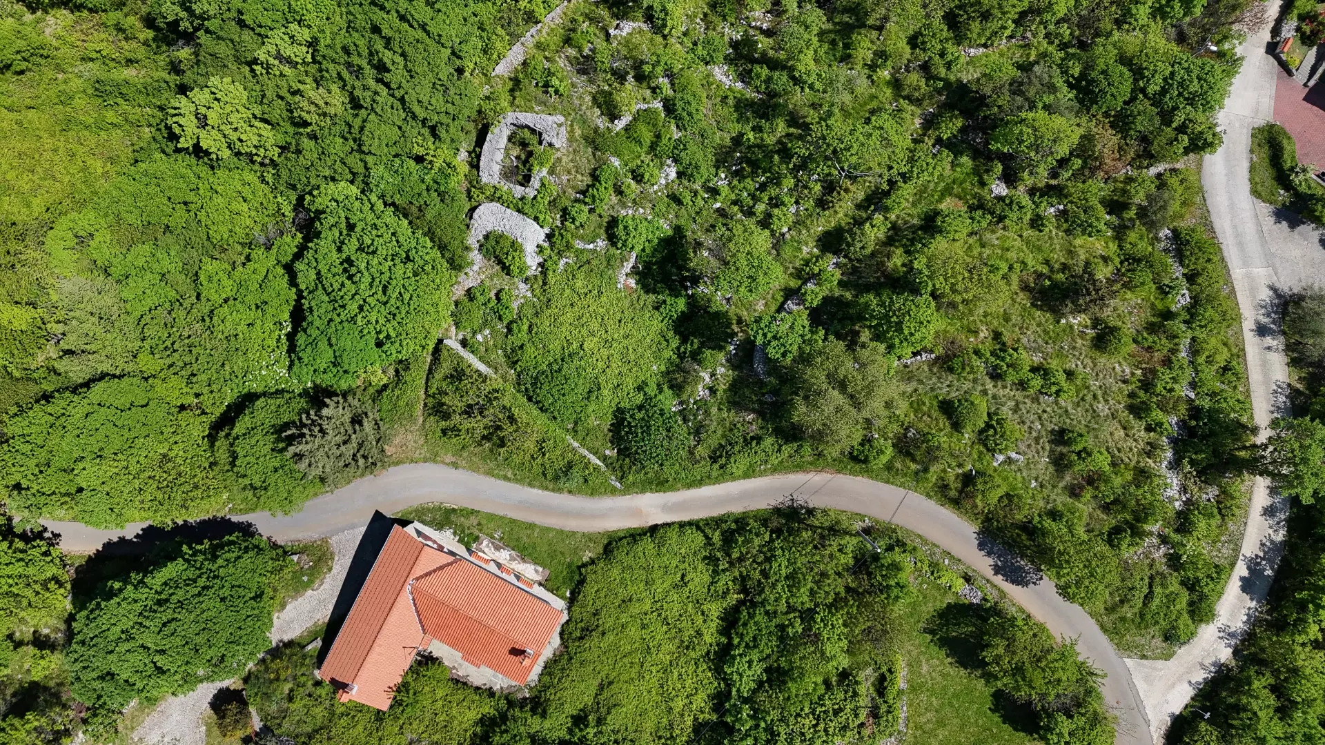 Land In Brseč, Croatia (1.173 M²)