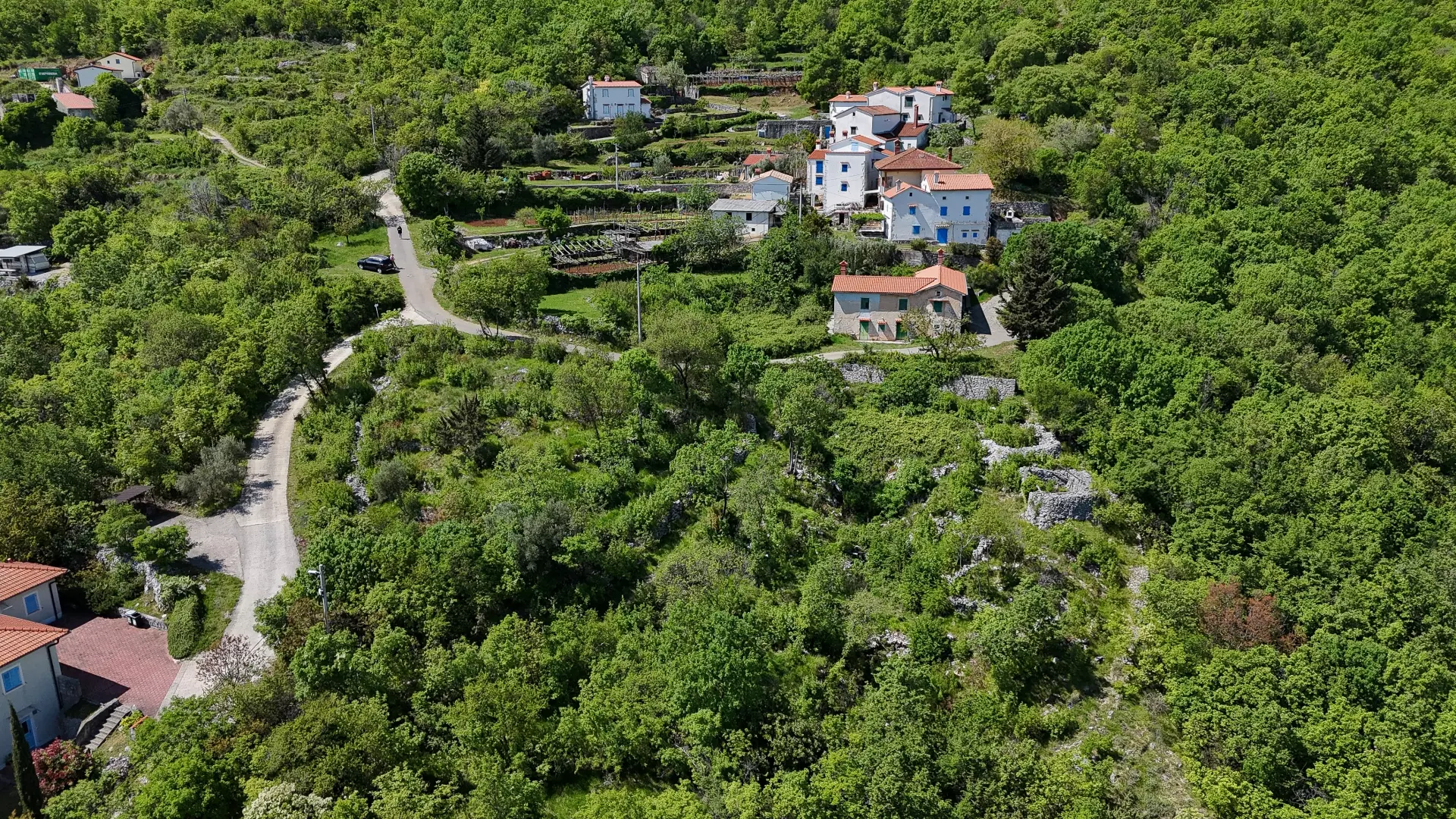 Land In Brseč, Croatia (1.173 M²)