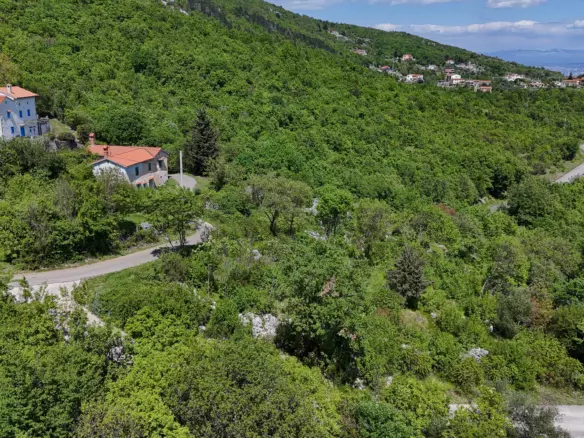 Land In Brseč, Croatia (1.173 M²)