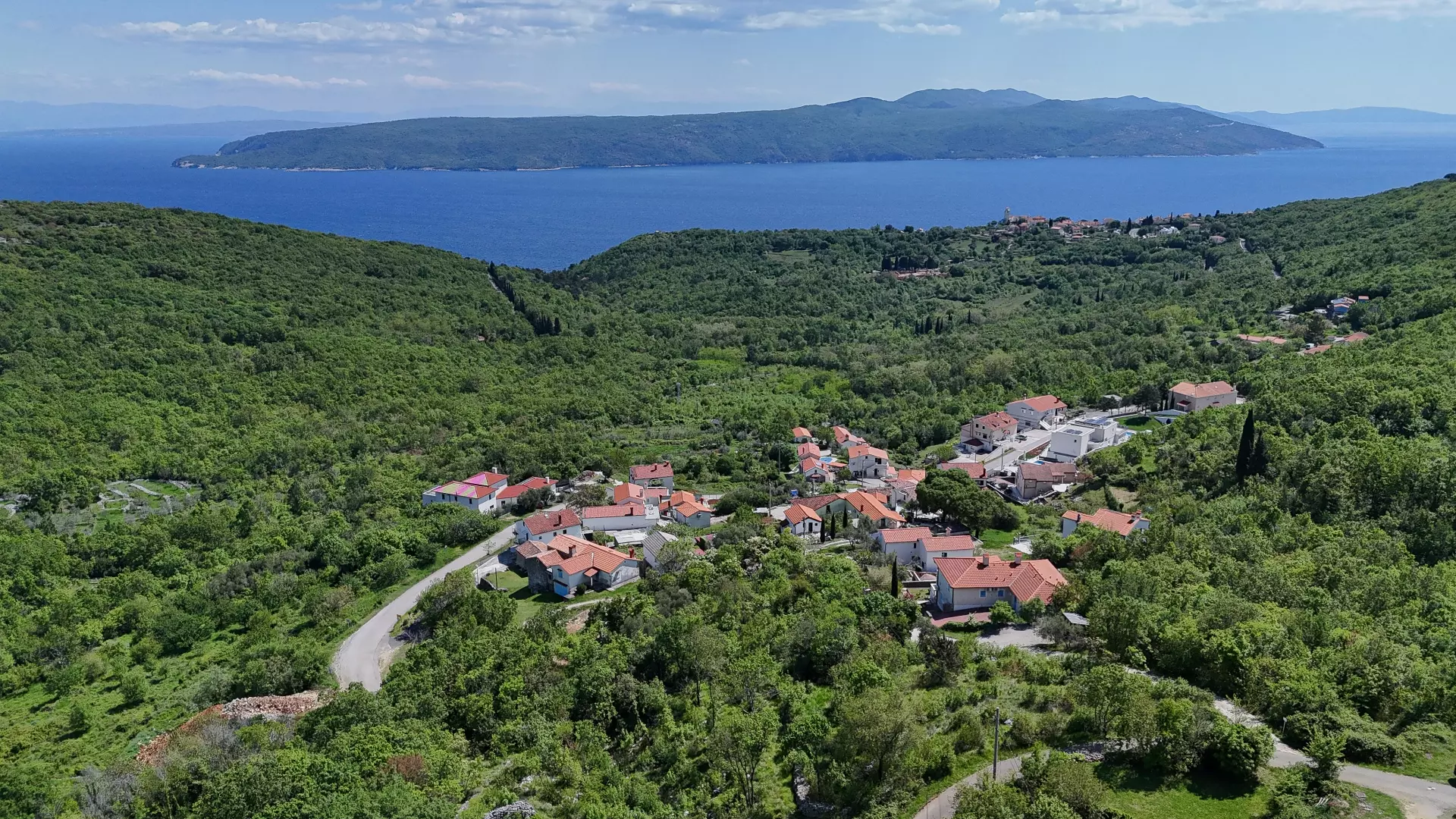 Land In Brseč, Croatia (1.173 M²)