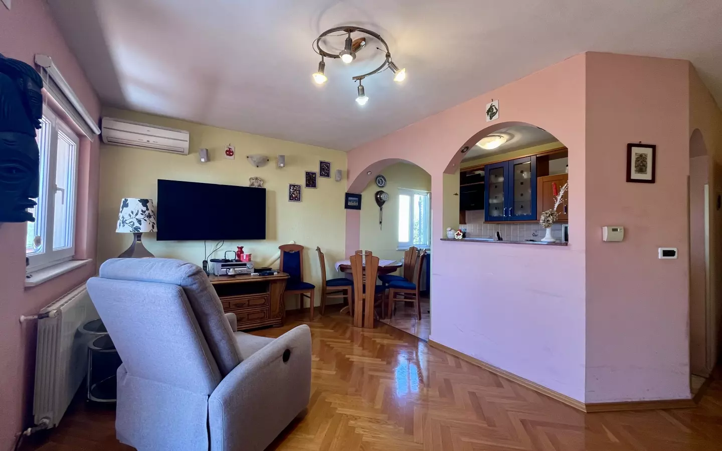 2-bedroom Apartment In Drenova, Croatia (65 M²)