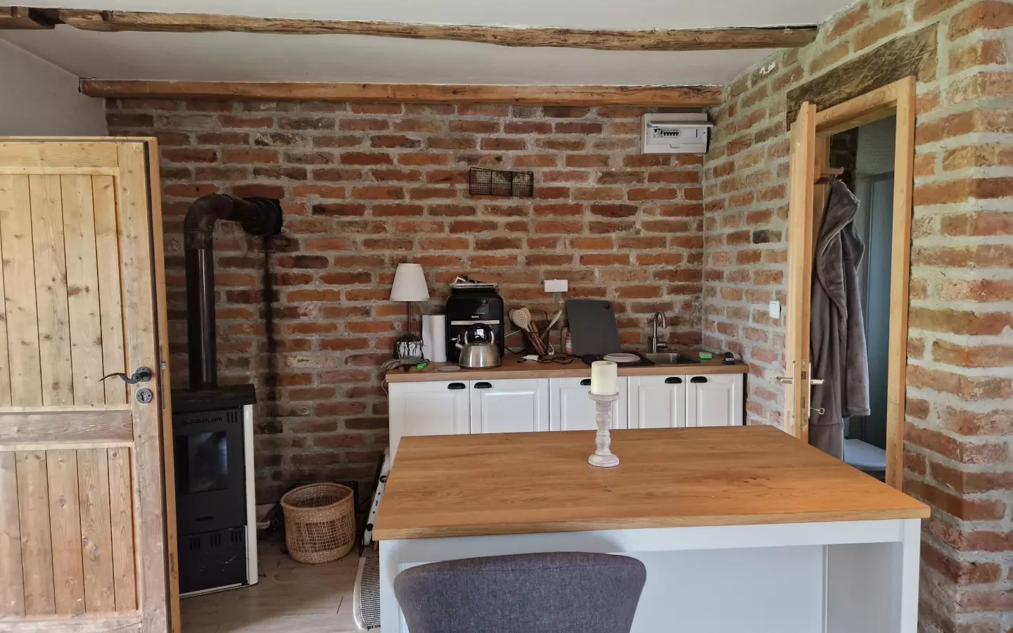 Detached House In Gradec, Croatia (803 M²)