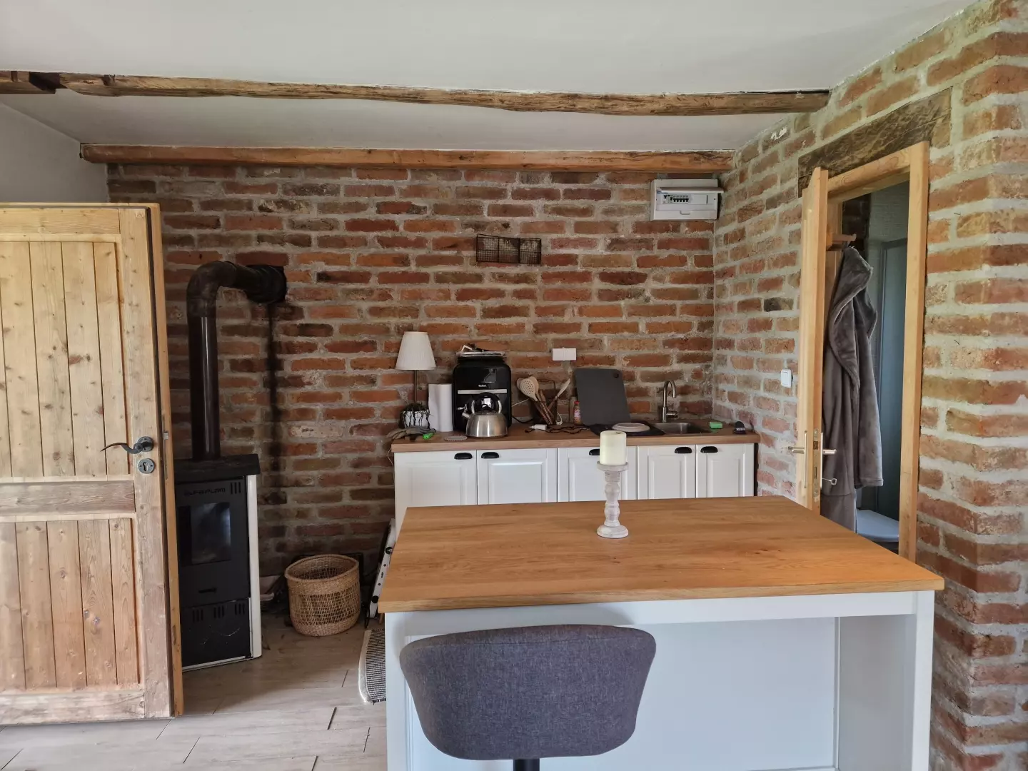 Detached House In Gradec, Croatia (803 M²)