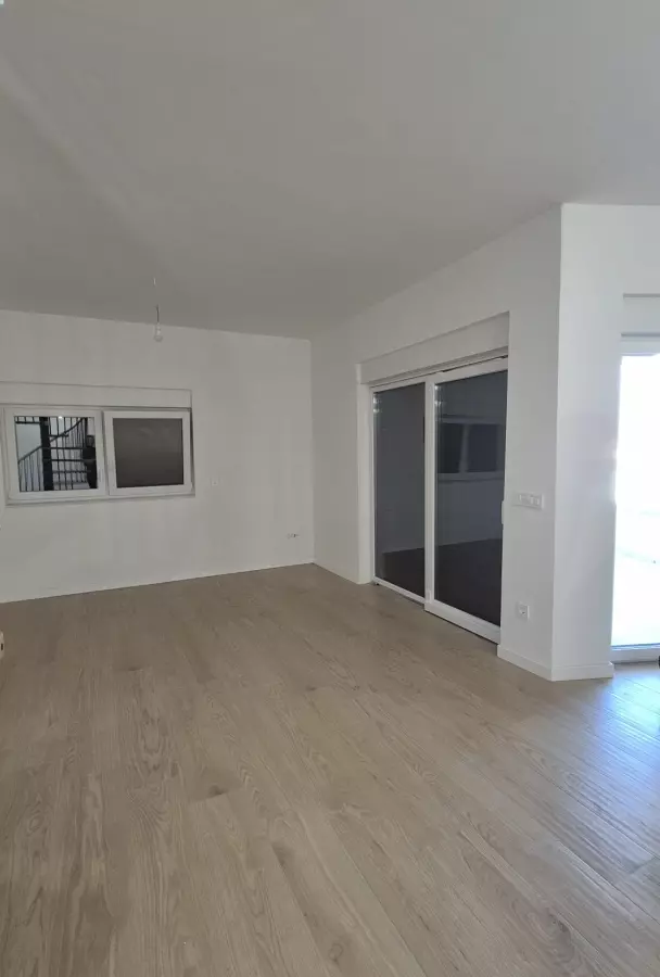 3-bedroom Apartment In Vinjerac, Croatia (120 M²)