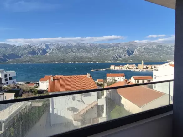 3-bedroom Apartment In Vinjerac, Croatia (120 M²)