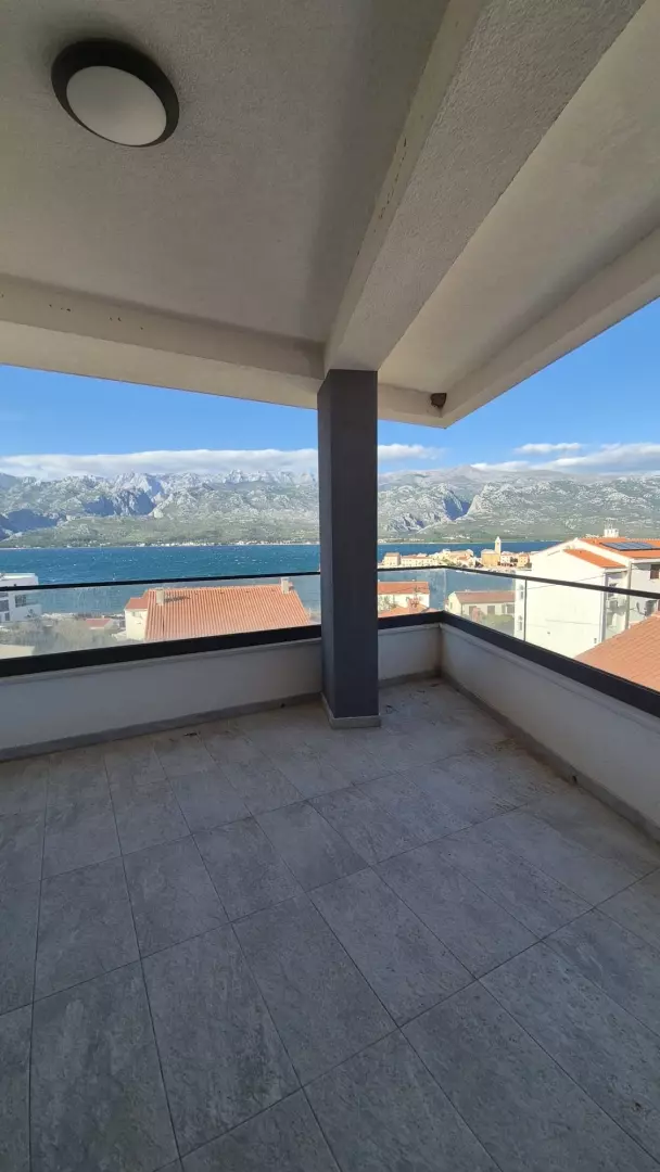3-bedroom Apartment In Vinjerac, Croatia (120 M²)