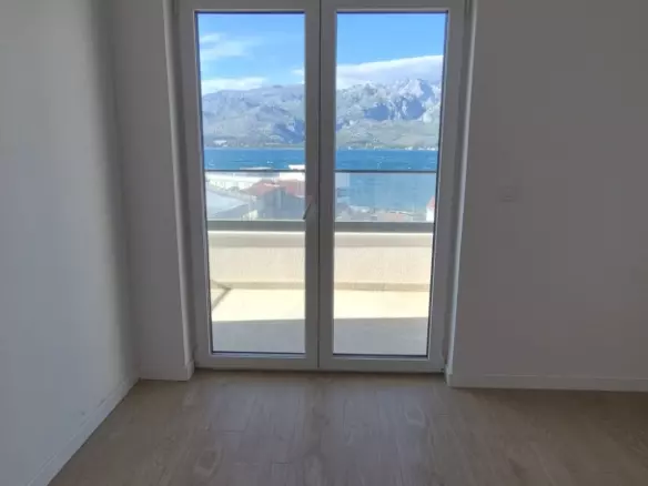 3-bedroom Apartment In Vinjerac, Croatia (120 M²)
