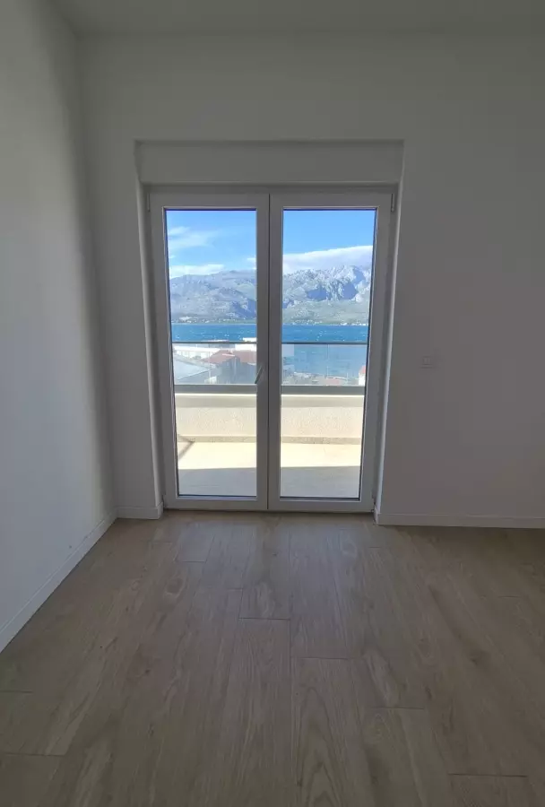 3-bedroom Apartment In Vinjerac, Croatia (120 M²)