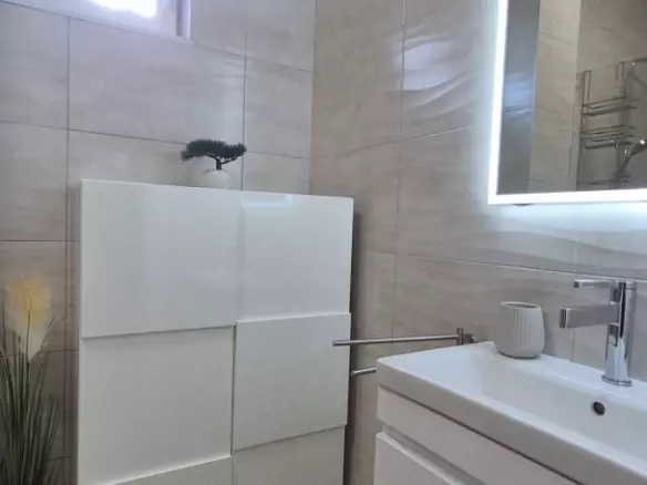 2-bedroom Apartment In Vinjerac, Croatia (120 M²)