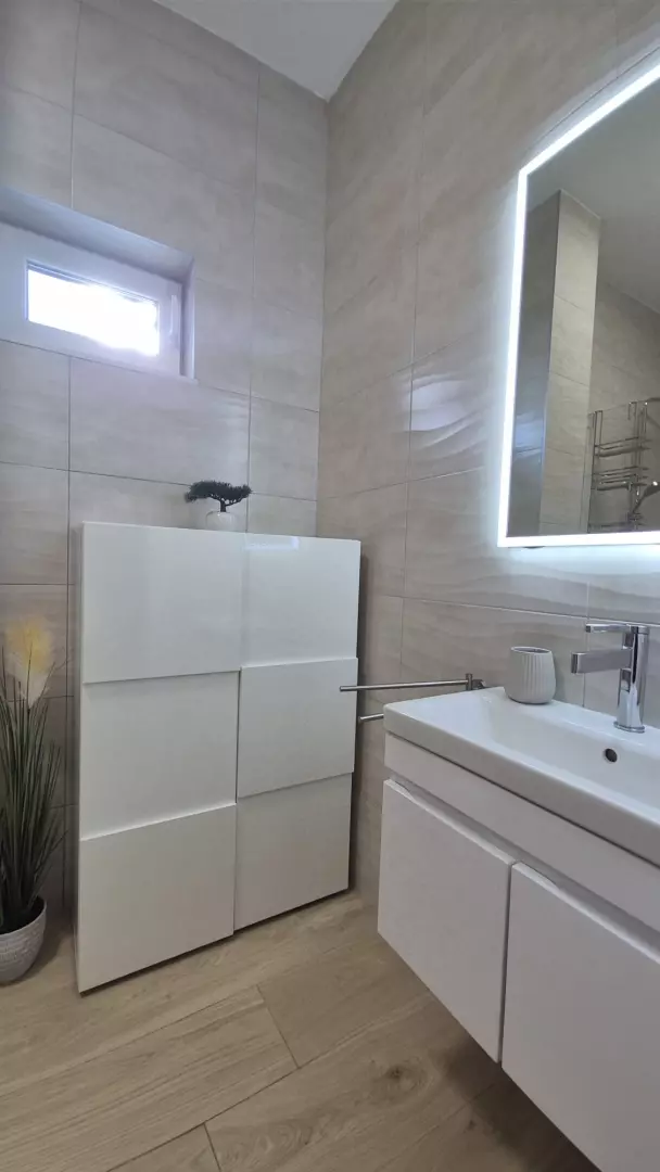 2-bedroom Apartment In Vinjerac, Croatia (120 M²)