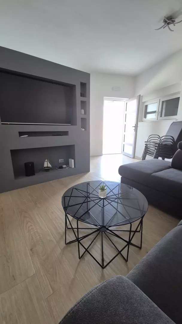 2-bedroom Apartment In Vinjerac, Croatia (120 M²)