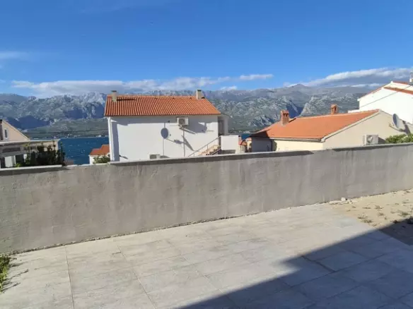 2-bedroom Apartment In Vinjerac, Croatia (120 M²)