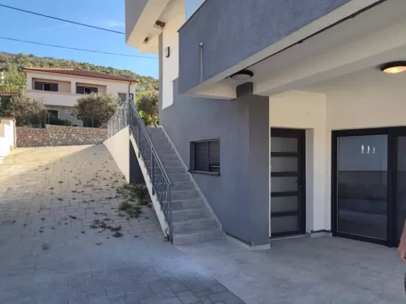 2-bedroom Apartment In Vinjerac, Croatia (120 M²)