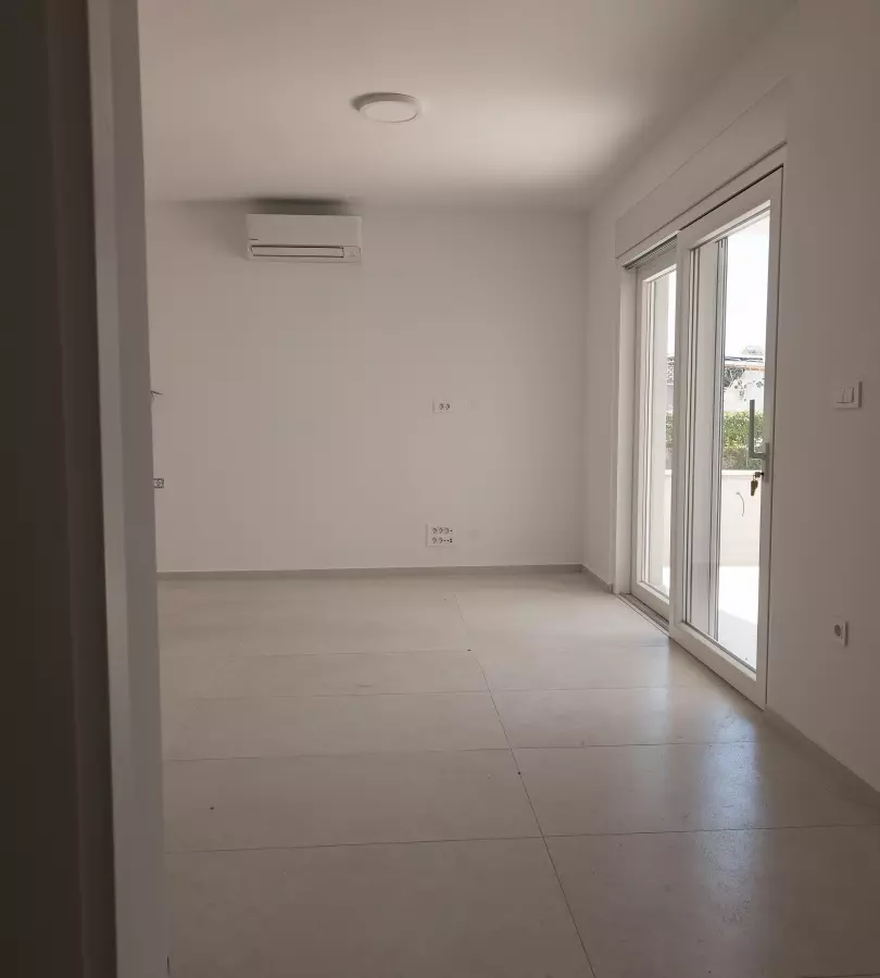 1-bedroom Apartment In Vodice, Croatia (54 M²)