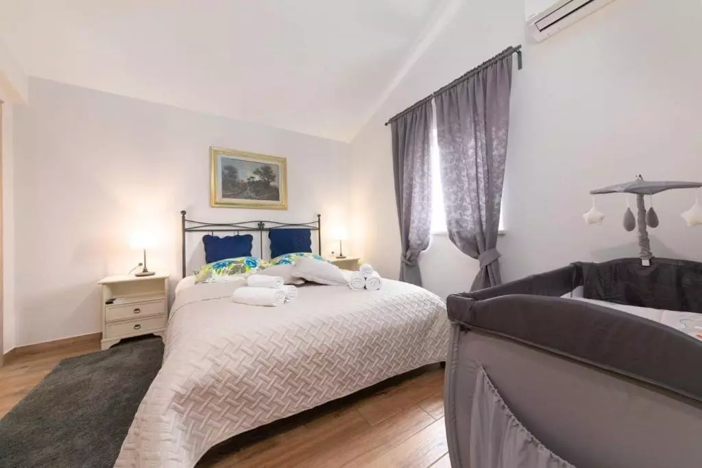 4-bedroom Detached House In Sveti Lovreč, Croatia (355 M²)