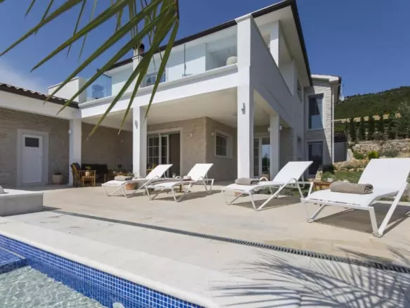 4-bedroom Villa In Labin, Croatia (240 M²)