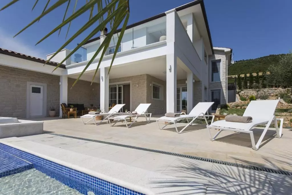 4-bedroom Villa In Labin, Croatia (240 M²)