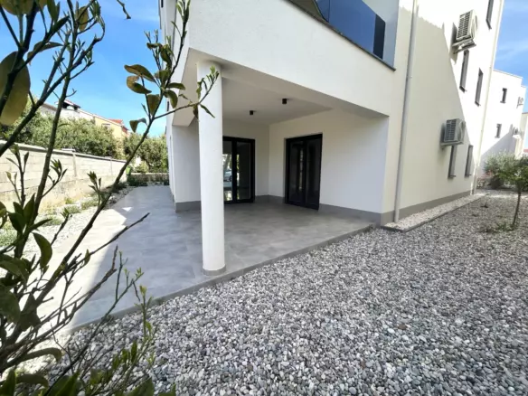 2-bedroom Apartment In Vodice, Croatia (112,18 M²)
