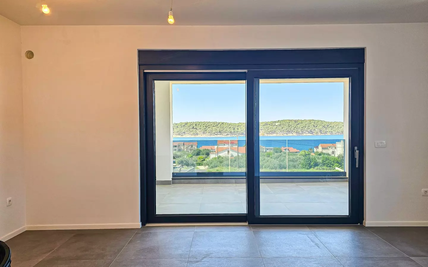 2-bedroom Apartment In Barbat Na Rabu, Croatia (87,25 M²)