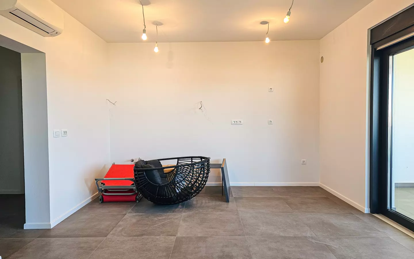 2-bedroom Apartment In Barbat Na Rabu, Croatia (87,25 M²)