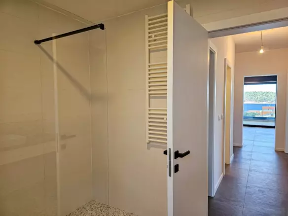 2-bedroom Apartment In Barbat Na Rabu, Croatia (87,25 M²)