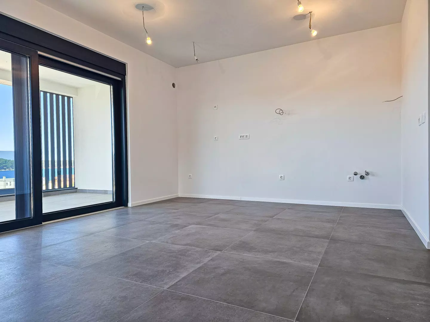 2-bedroom Apartment In Barbat Na Rabu, Croatia (81,88 M²)