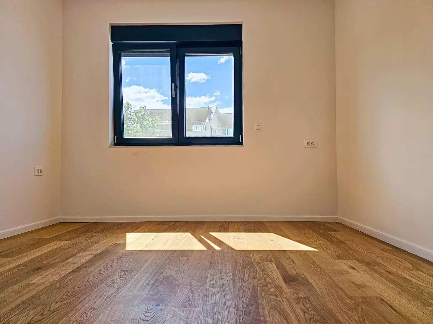 2-bedroom Apartment In Barbat Na Rabu, Croatia (81,88 M²)
