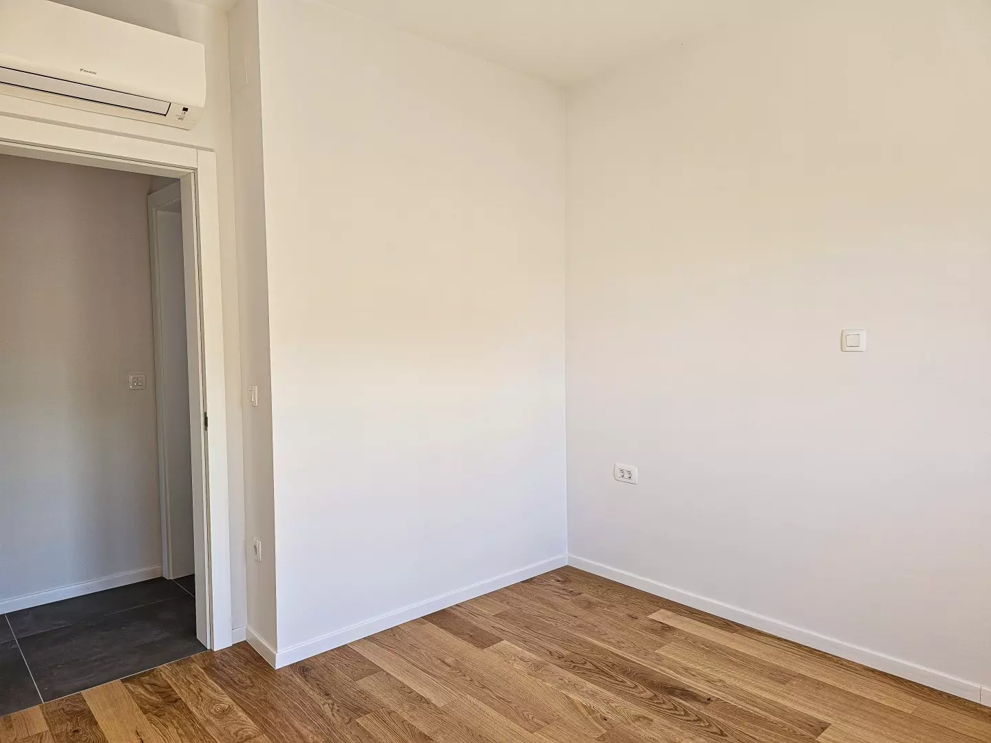 2-bedroom Apartment In Barbat Na Rabu, Croatia (81,88 M²)
