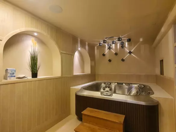 5-bedroom Villa In Remete, Croatia (675 M²)