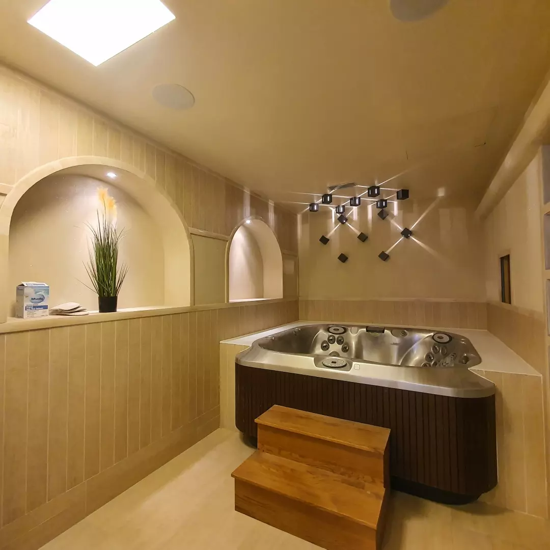 5-bedroom Villa In Remete, Croatia (675 M²)