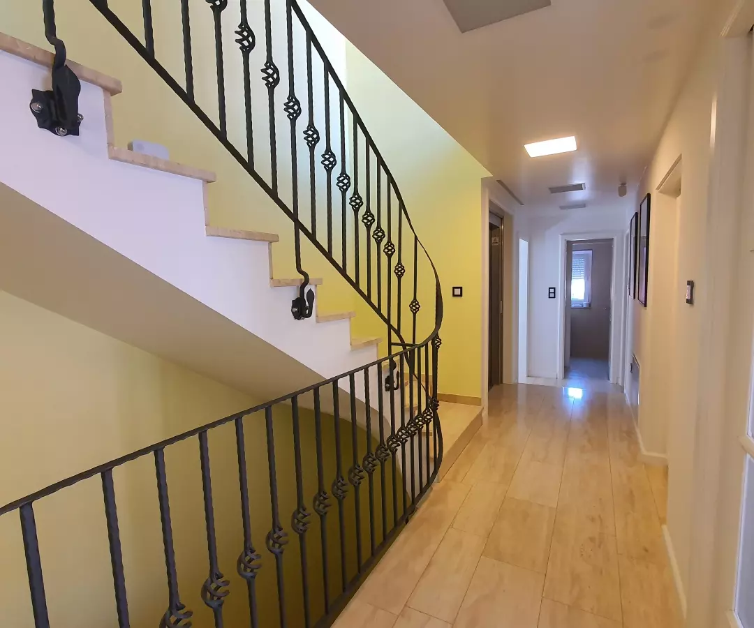 5-bedroom Villa In Remete, Croatia (675 M²)
