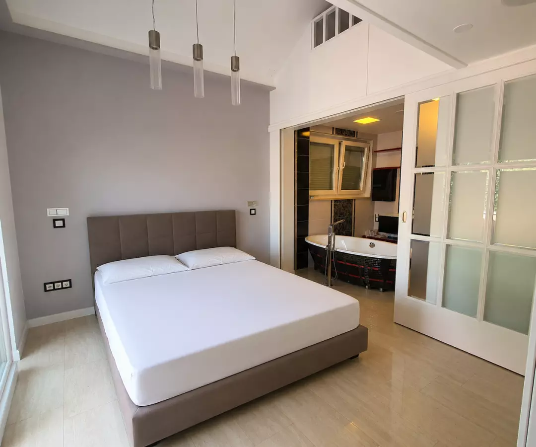 5-bedroom Villa In Remete, Croatia (675 M²)