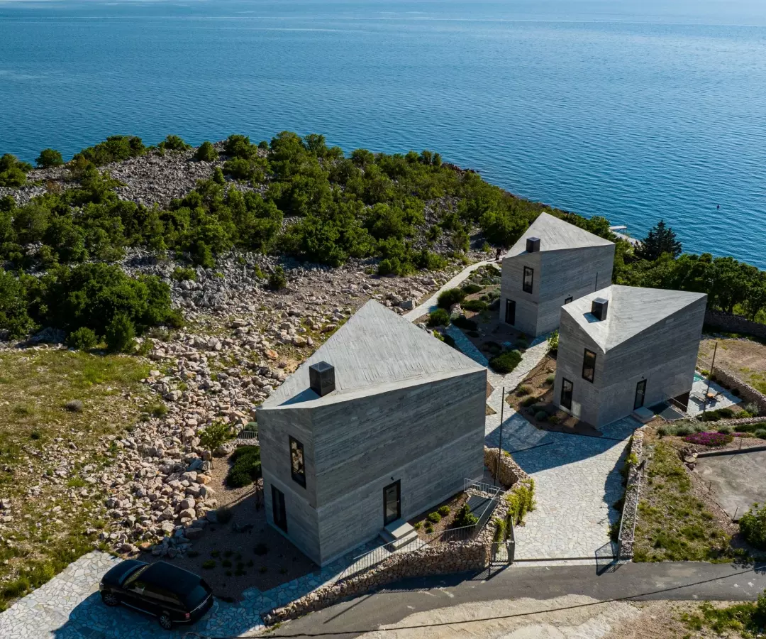 4-bedroom Villa In Karlobag, Croatia (150 M²)