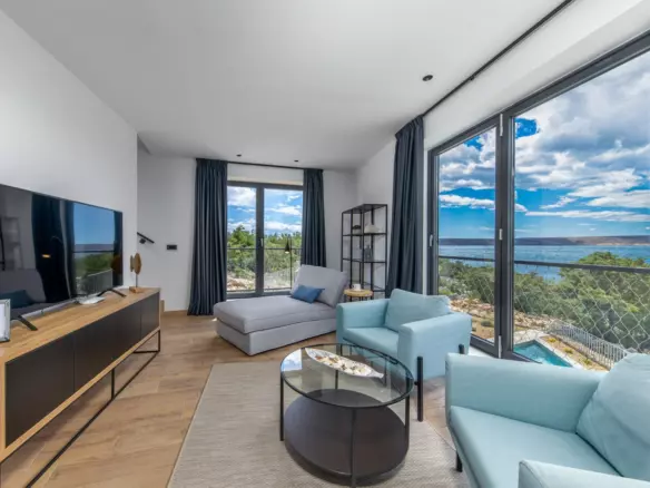 4-bedroom Villa In Karlobag, Croatia (150 M²)