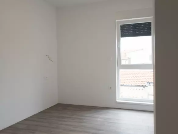 3-bedroom Apartment In Vodice, Croatia (121,38 M²)