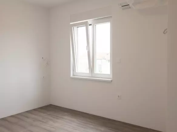 3-bedroom Apartment In Vodice, Croatia (121,38 M²)