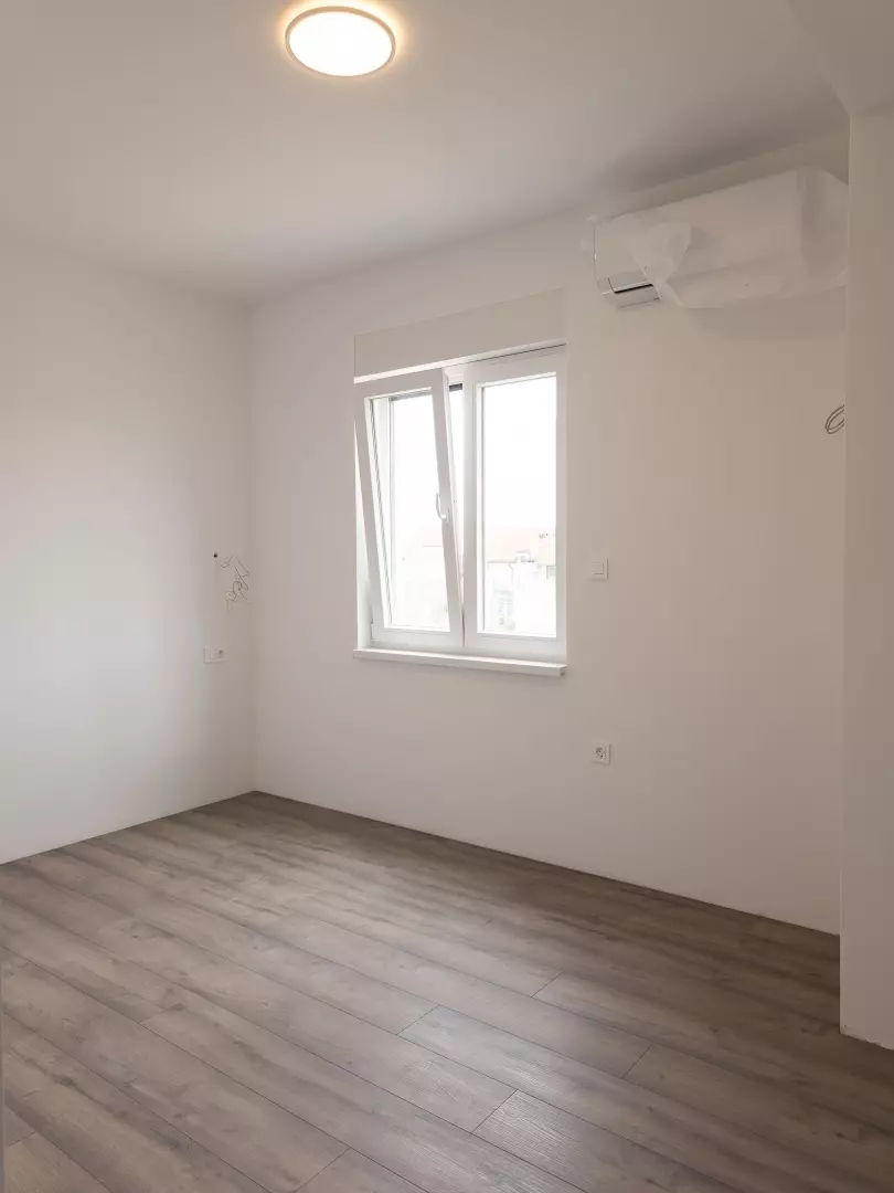 3-bedroom Apartment In Vodice, Croatia (121,38 M²)