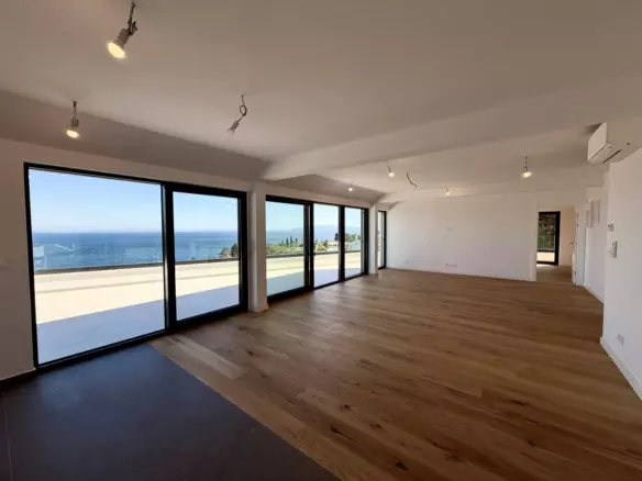 3-bedroom Apartment In Opatija – Centar, Croatia (202,75 M²)