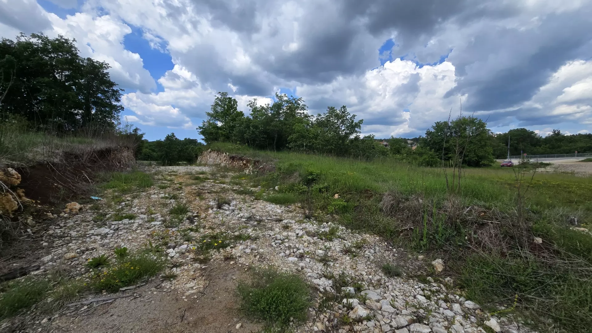 Land In Pićan, Croatia (2.665 M²)