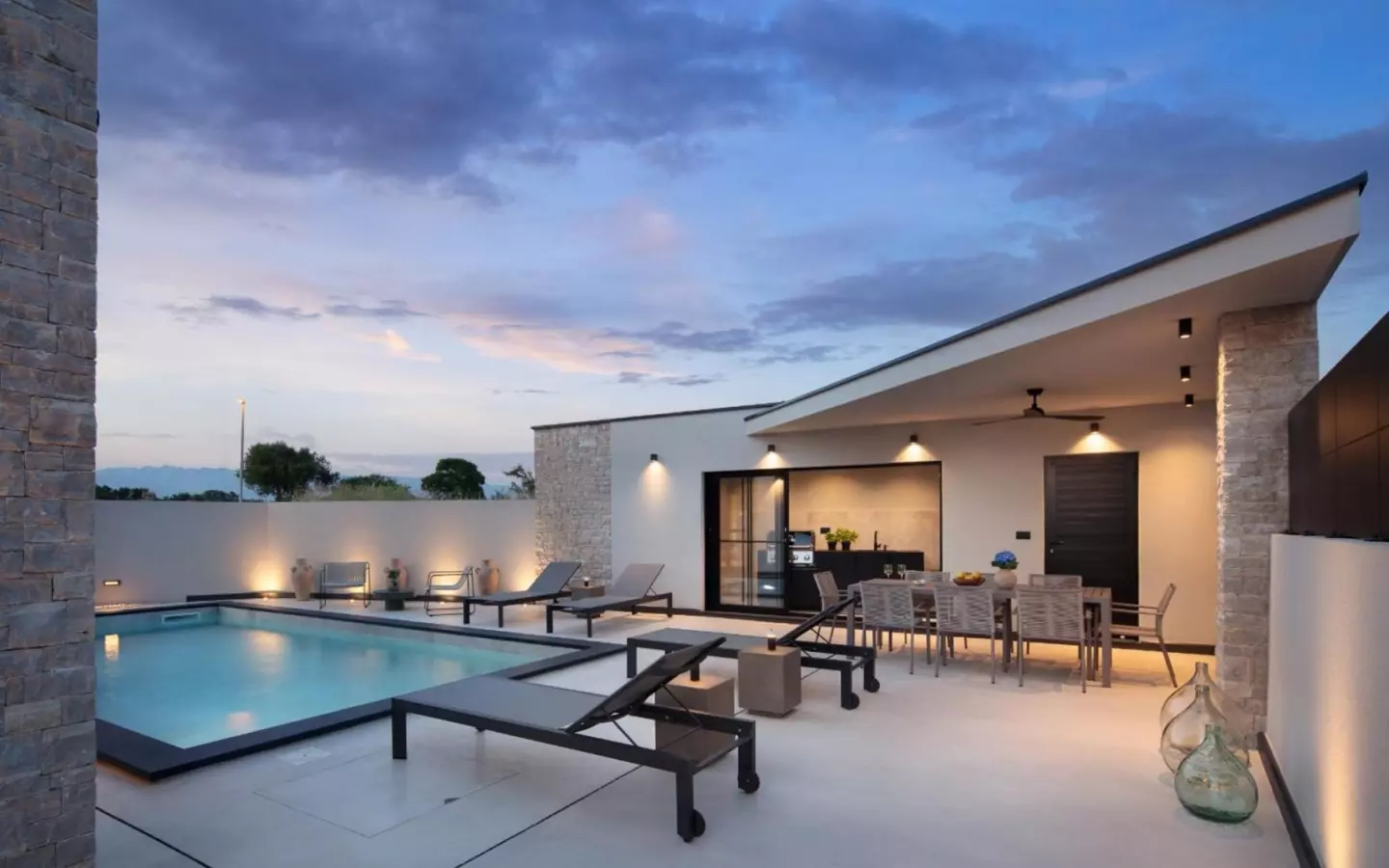 3-bedroom Villa In Visočane, Croatia (168 M²)