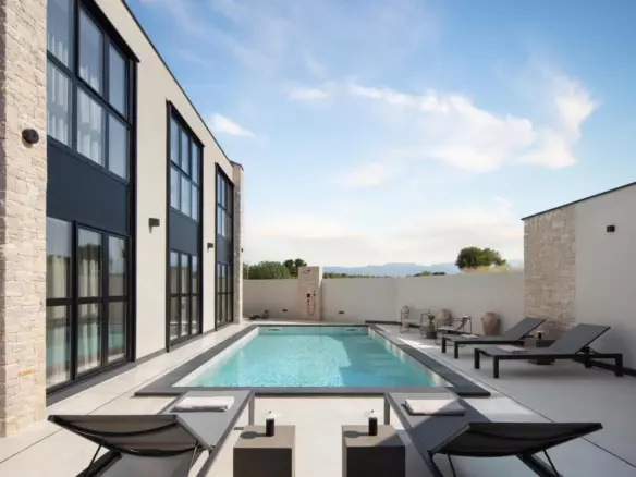 3-bedroom Villa In Visočane, Croatia (168 M²)